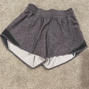 Lululemon Hotty hot shorts